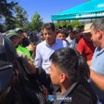 Colocación de calcomanías.